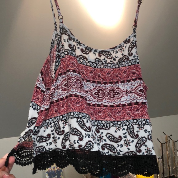 Matching 2 Piece crop top and short set - Picture 3 of 3